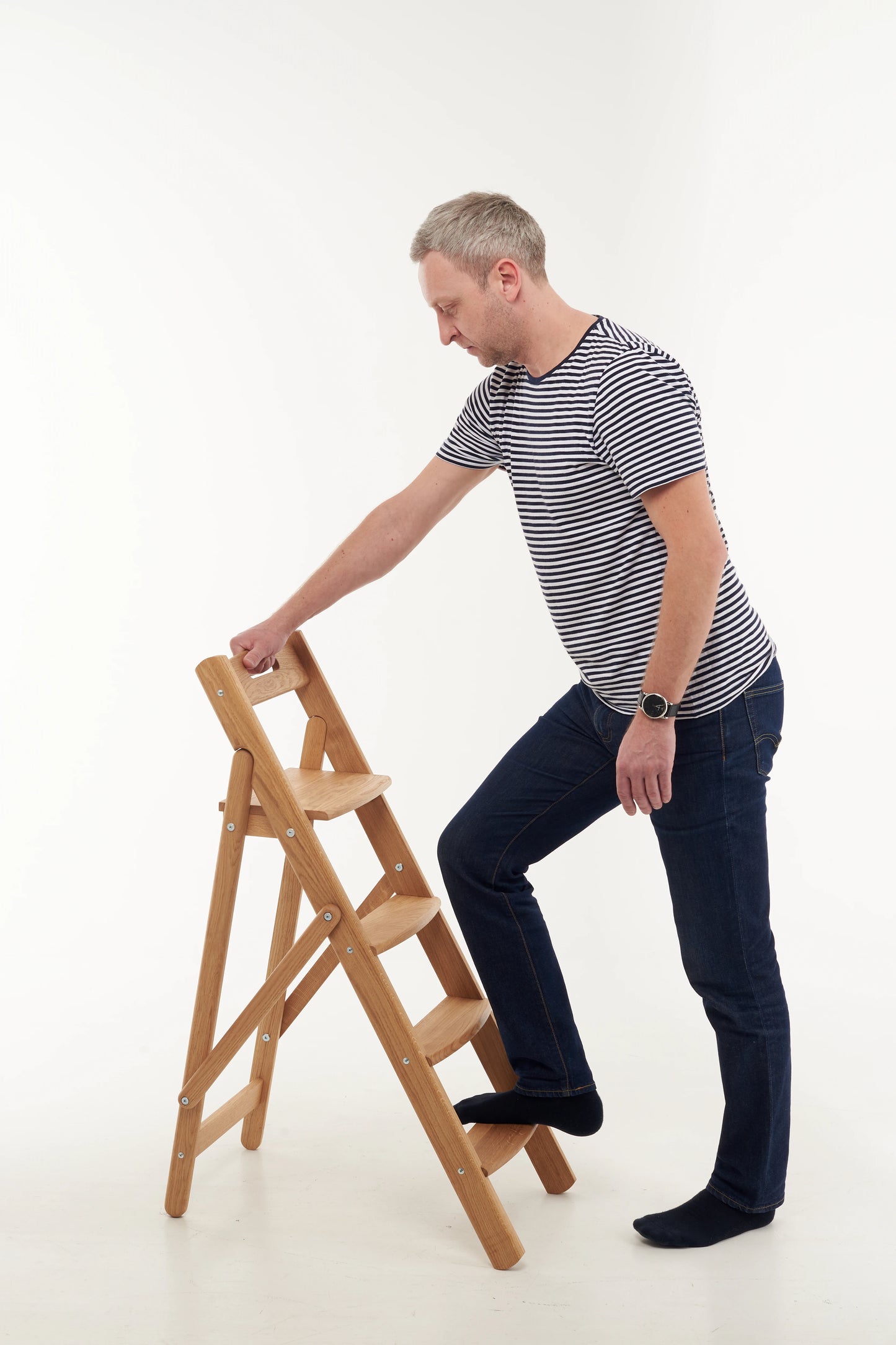 Handmade Oak Folding Step Ladder – 110cm Solid Wood Stool for Kitchen, Library, Home Decor