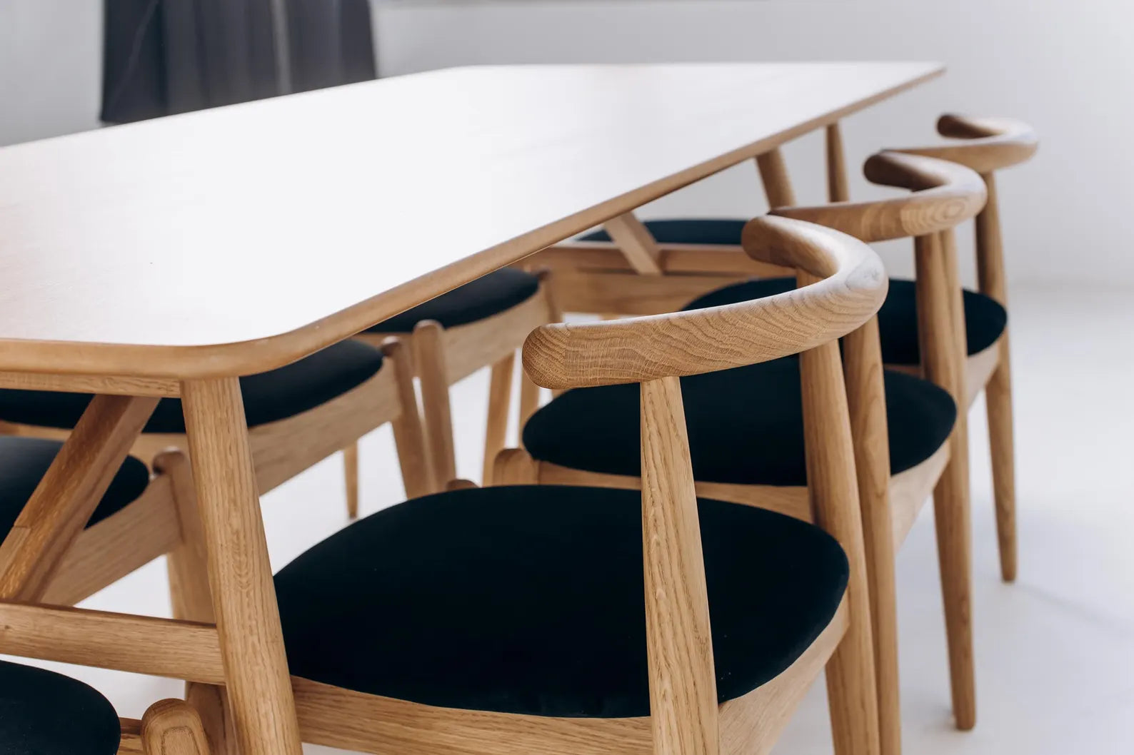 Oak dining chair close-up showing premium wood texture