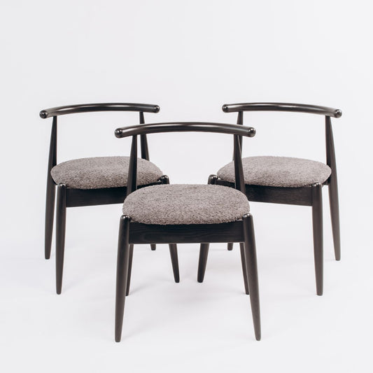 Black oak chair premium